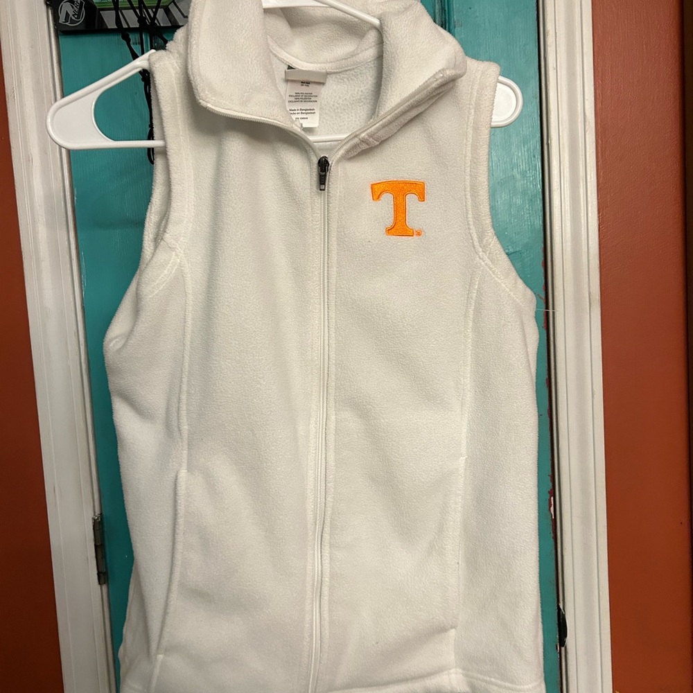 Tennessee vest